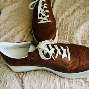 Men’s Gucci shoes
